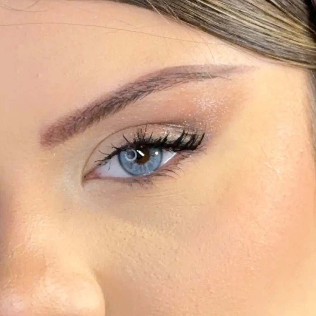 עדשות צבע Dream Blue