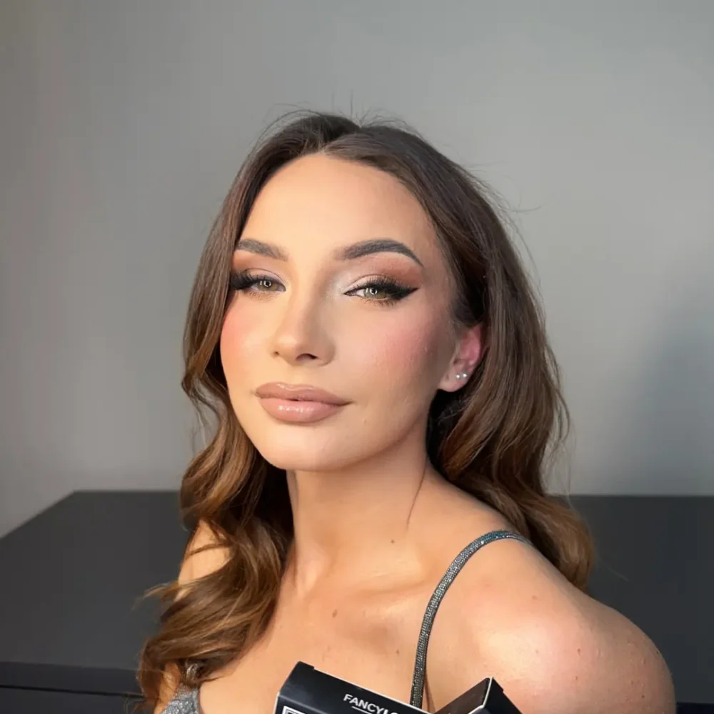 _Hazel- On the gram (2)